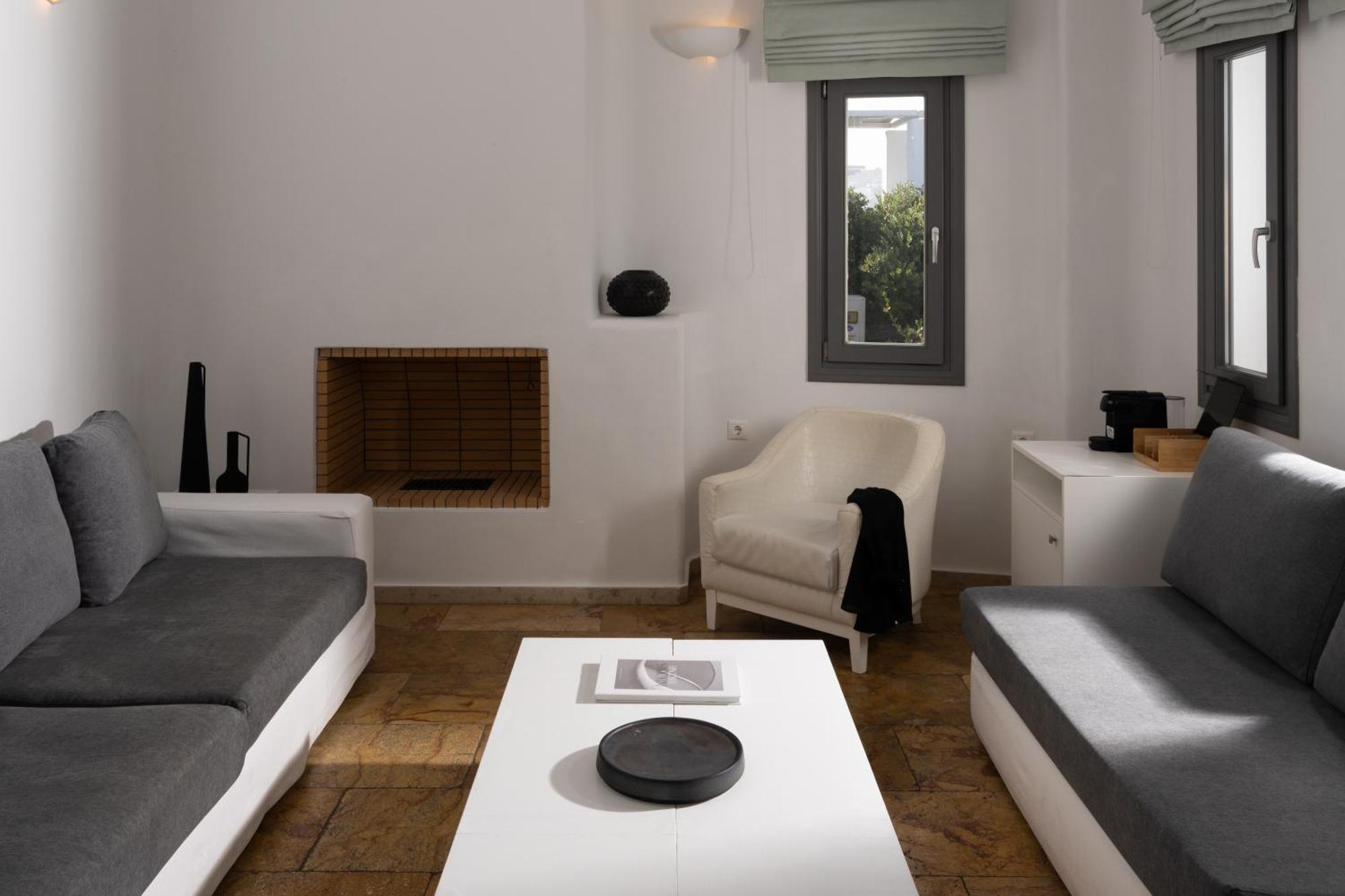 Santorini Princess Presidential Suites อาโกรตีรี ภายนอก รูปภาพ
